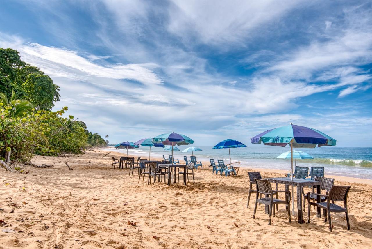 Oasis Bluff Beach 보카스 타운 외부 사진